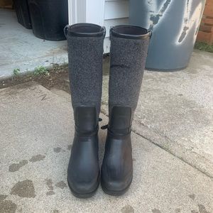 Ugg winter boots- perfect for rain or snow